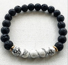 Load image into Gallery viewer, Howlite Aromatherapy Bracelet