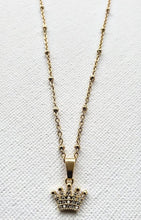 Load image into Gallery viewer, Minimalist Crown Necklace